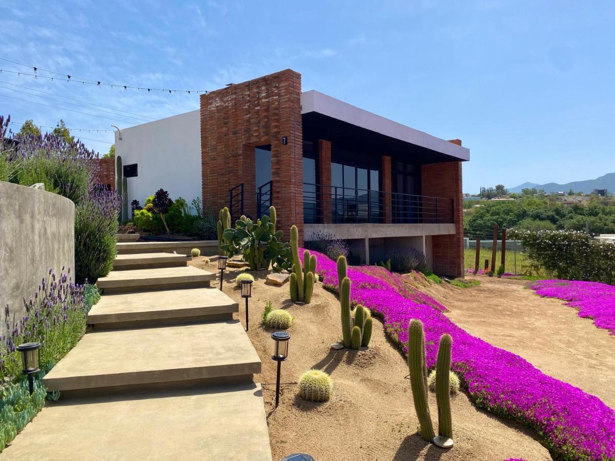 Hotel Otero Valle De Guadalupe Exterior photo